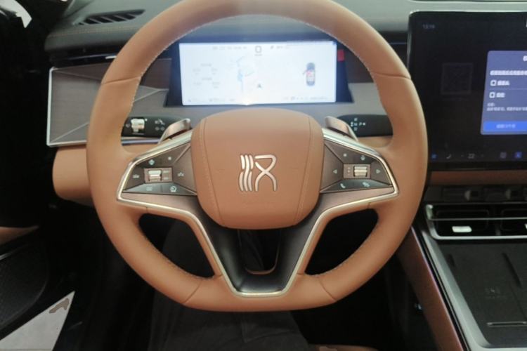 Used BYD Han L 2025 DM-p Four-Wheel-Drive LiDAR Flagship Model Steering Wheel