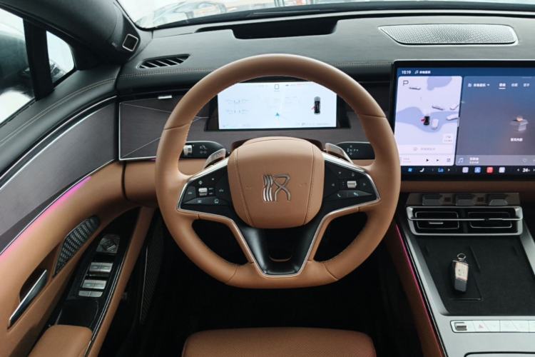 Used BYD Han L 2025 DM-p Four-Wheel-Drive LiDAR Flagship Model Steering Wheel