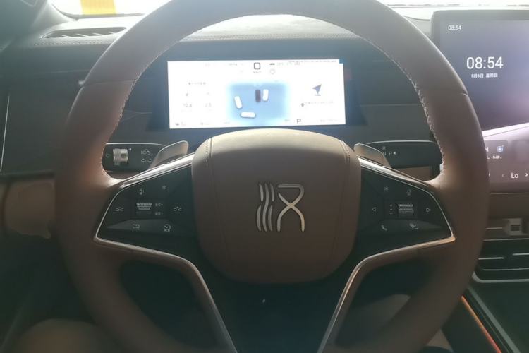 Used BYD Han L 2025 DM-p Four-Wheel-Drive LiDAR Flagship Model Steering Wheel
