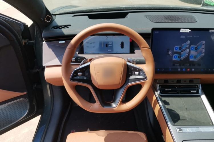 Used BYD Han L 2025 DM-p Four-Wheel-Drive LiDAR Flagship Model Steering Wheel