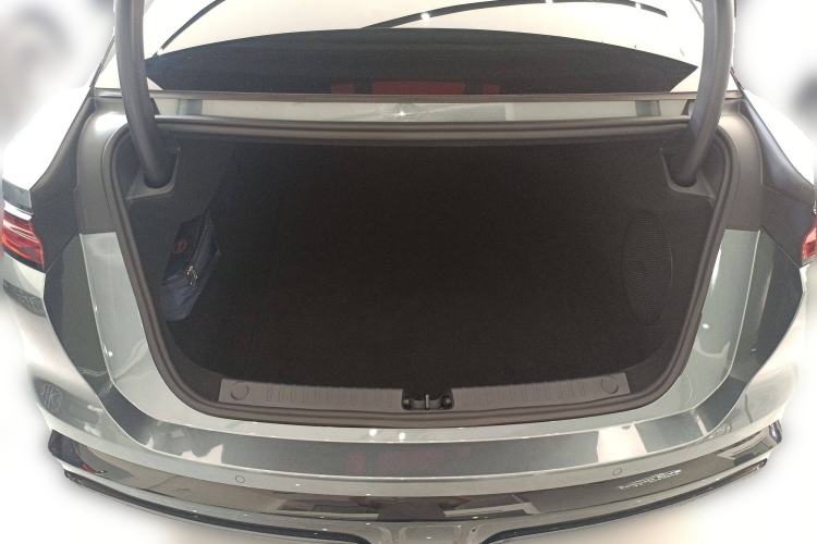 Used BYD Han L 2025 DM-p Four-Wheel-Drive LiDAR Flagship Model Trunk