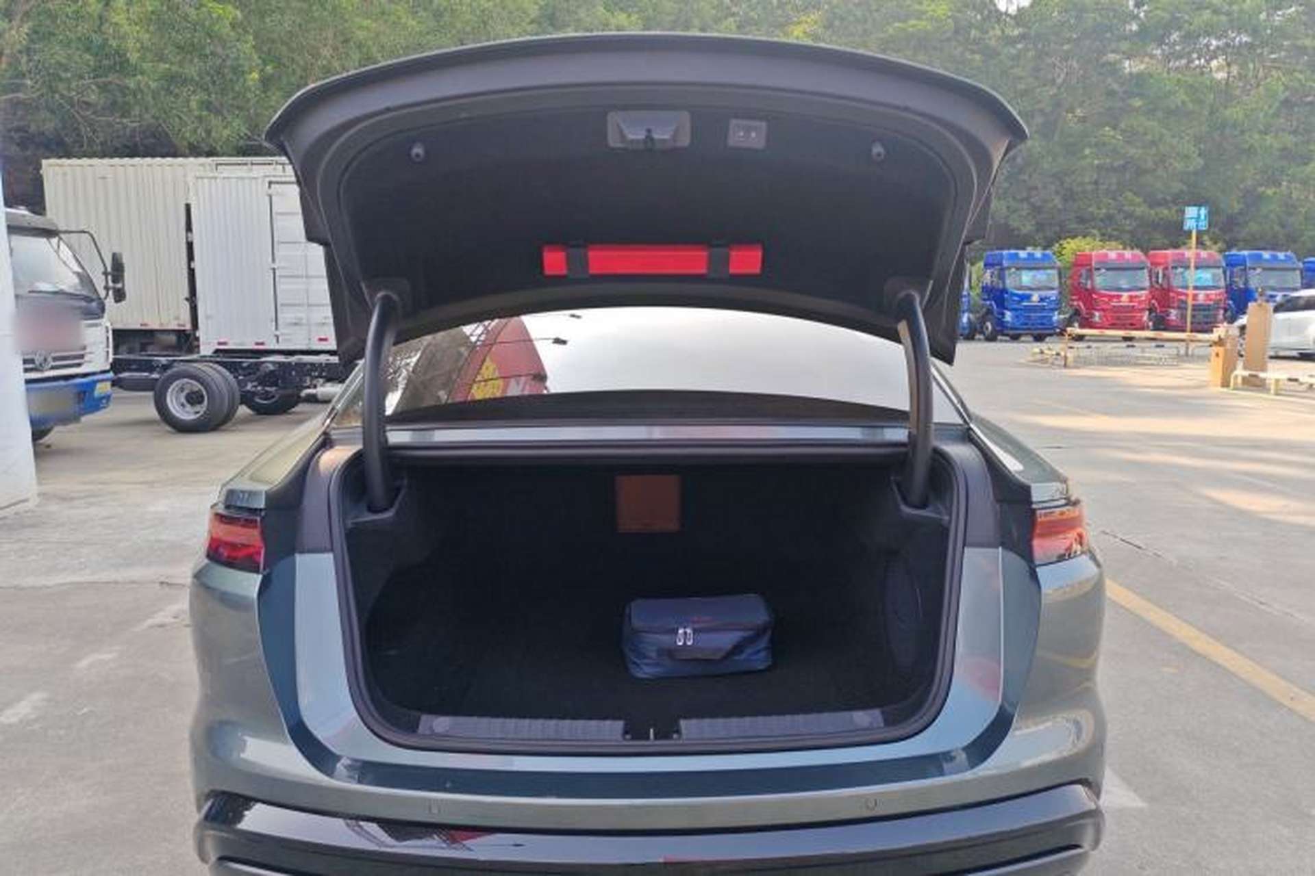 Used BYD Han L 2025 DM-p Four-Wheel-Drive LiDAR Flagship Model Trunk