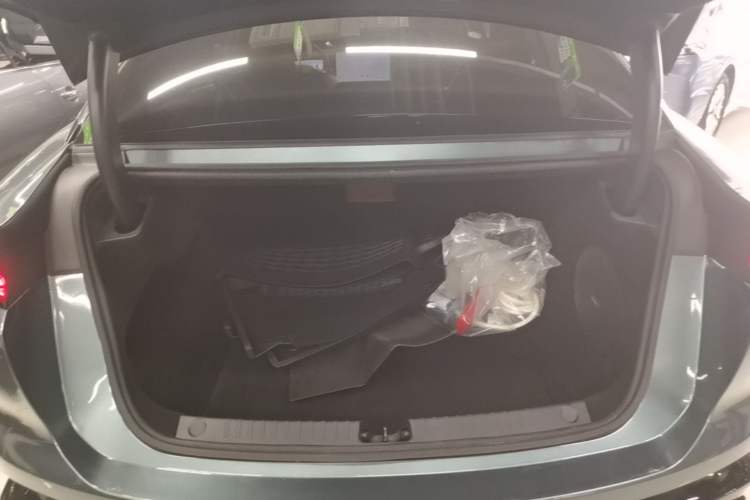 Used BYD Han L 2025 DM-p Four-Wheel-Drive LiDAR Flagship Model Trunk