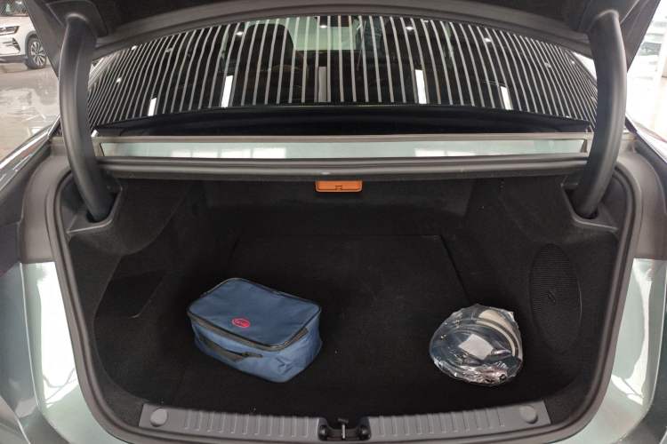 Used BYD Han L 2025 DM-p Four-Wheel-Drive LiDAR Flagship Model Trunk