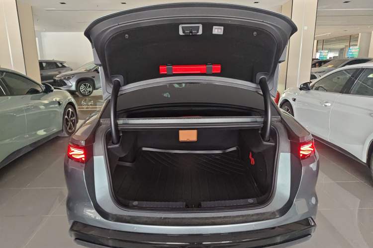Used BYD Han L 2025 DM-p Four-Wheel-Drive LiDAR Flagship Model Trunk
