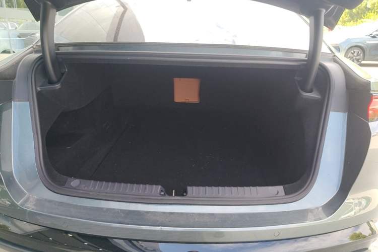 Used BYD Han L 2025 DM-p Four-Wheel-Drive LiDAR Flagship Model Trunk