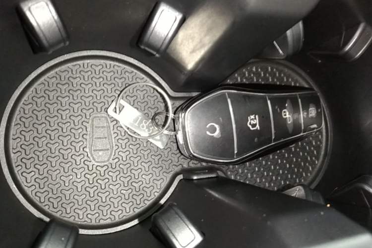 Used BYD Han L 2025 EV Four-Wheel Drive LiDAR Flagship Model Vehicle Key