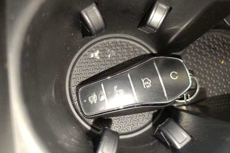 Used BYD Han L 2025 DM-p Four-Wheel-Drive LiDAR Flagship Model Vehicle Key