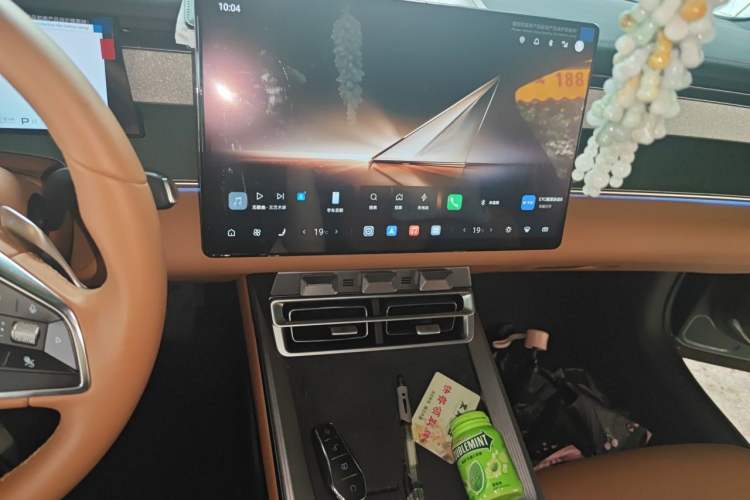 Used BYD Han L 2025 EV 701KM LiDAR Deluxe Edition Audio And AC Panel