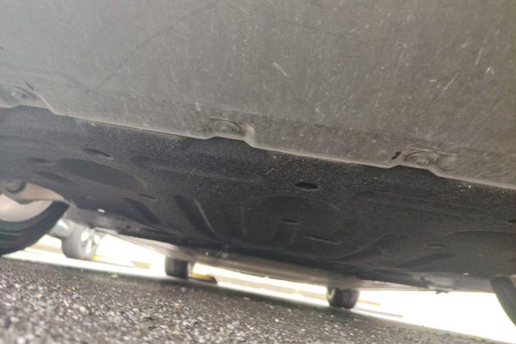 Used BYD Han L 2025 EV Four-Wheel Drive LiDAR Flagship Model Chassis Front