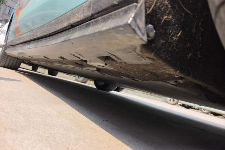 Used BYD Han L 2025 EV Four-Wheel Drive LiDAR Flagship Model Chassis Front Right