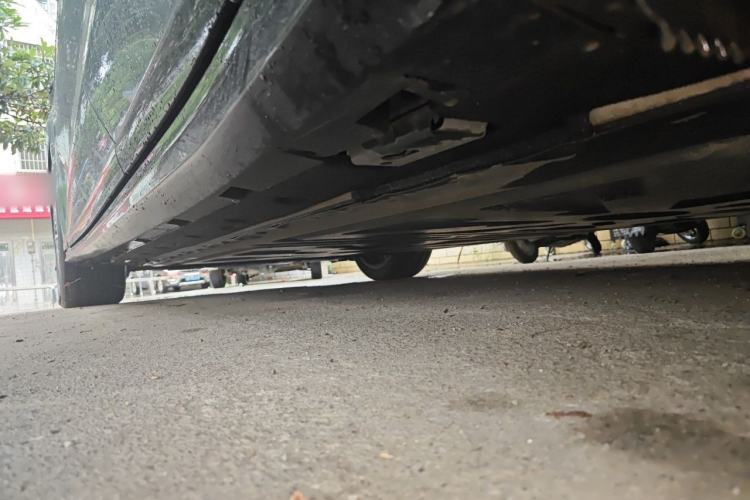 Used BYD Han L 2025 EV 701KM LiDAR Deluxe Edition Chassis Rear Left