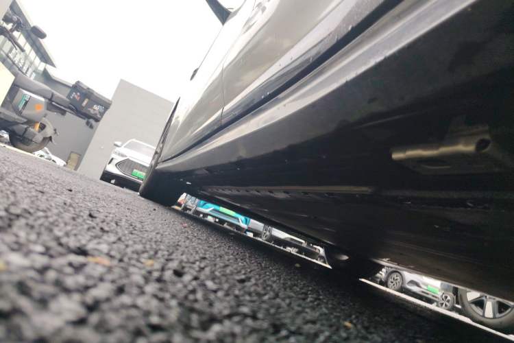Used BYD Han L 2025 EV Four-Wheel Drive LiDAR Flagship Model Chassis Rear Left
