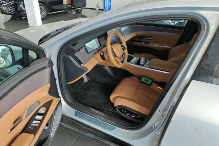 Used BYD Han L 2025 EV Four-Wheel Drive LiDAR Flagship Model Driver Seat