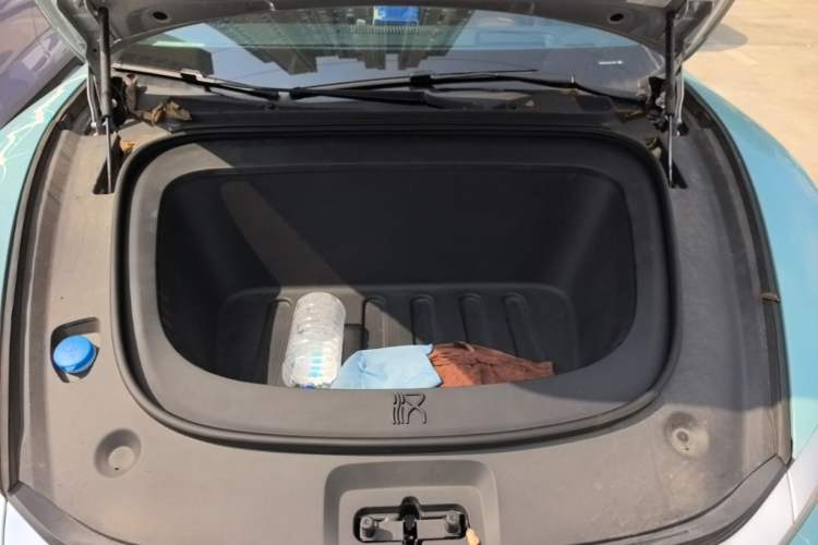 Used BYD Han L 2025 EV Four-Wheel Drive LiDAR Flagship Model Engine Bay