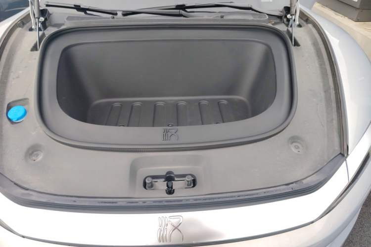 Used BYD Han L 2025 EV Four-Wheel Drive LiDAR Flagship Model Engine Bay