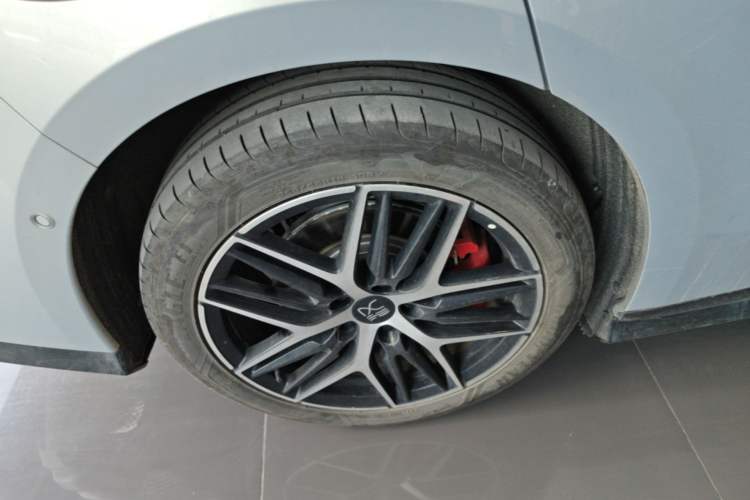 Used BYD Han L 2025 EV Four-Wheel Drive LiDAR Flagship Model Exterior 5