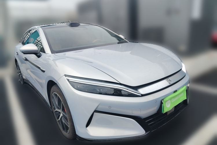 Used BYD Han L 2025 EV Four-Wheel Drive LiDAR Flagship Model Front Right 45 Deg