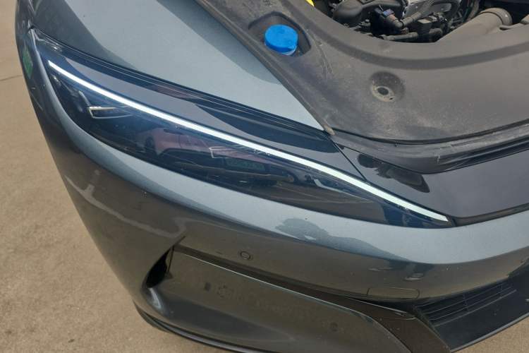 Used BYD Han L 2025 DM-p Four-Wheel-Drive LiDAR Flagship Model Right Front Headlight