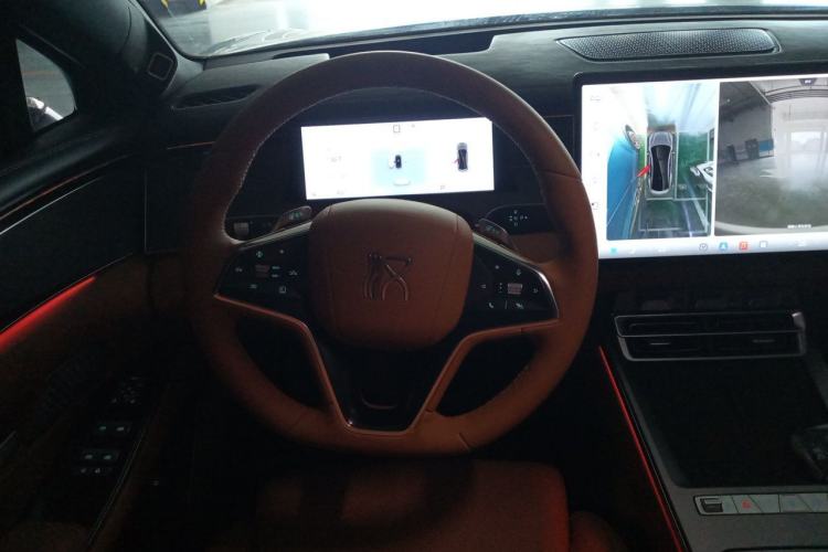 Used BYD Han L 2025 EV 701 km LiDAR Flagship Edition Steering Wheel