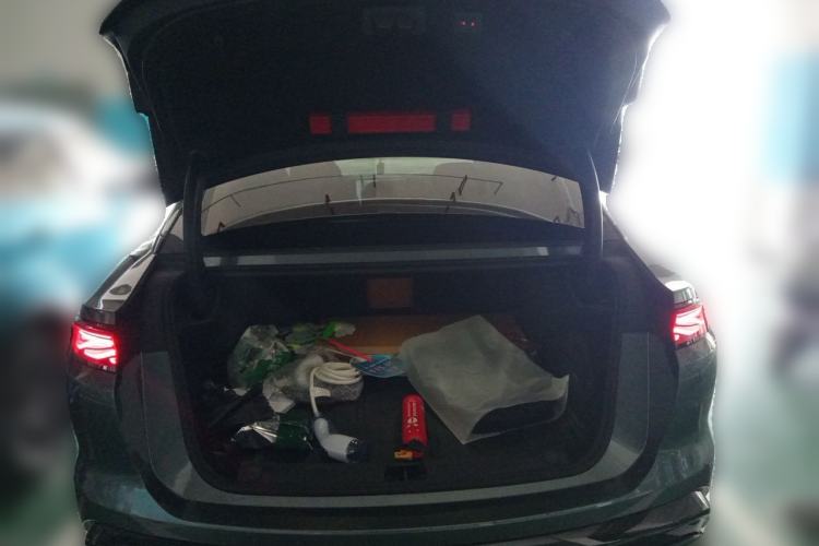 Used BYD Han L 2025 EV 701 km LiDAR Flagship Edition Trunk