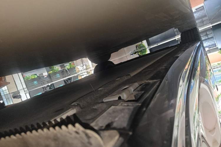 Used BYD Han L 2025 EV Four-Wheel Drive LiDAR Flagship Model Left Side Sill