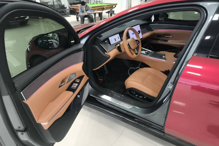 Used BYD Han L 2025 DM-p Four-Wheel-Drive LiDAR Flagship Model Driver Seat