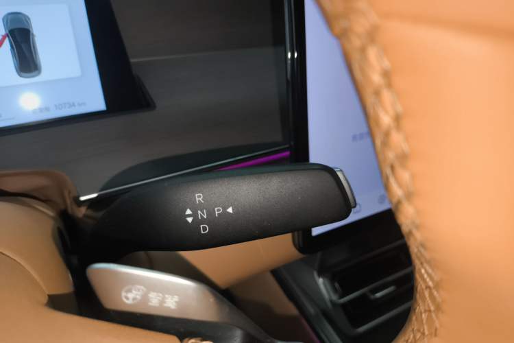 Used BYD Han L 2025 DM-p Four-Wheel-Drive LiDAR Flagship Model Gear Lever