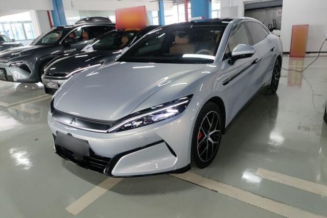 Used BYD Han L 2025 EV Four-Wheel Drive LiDAR Flagship Model