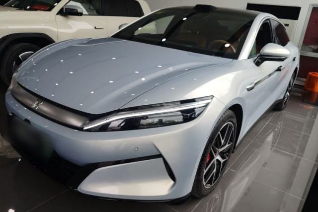 Used BYD Han L 2025 EV Four-Wheel Drive LiDAR Flagship Model