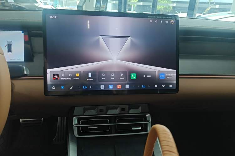 Used BYD Han L 2025 EV Four-Wheel Drive LiDAR Flagship Model Audio And AC Panel