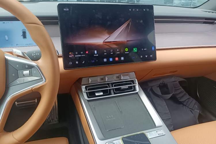 Used BYD Han L 2025 EV Four-Wheel Drive LiDAR Flagship Model Audio And AC Panel