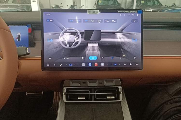 Used BYD Han L 2025 EV Four-Wheel Drive LiDAR Flagship Model Audio And AC Panel