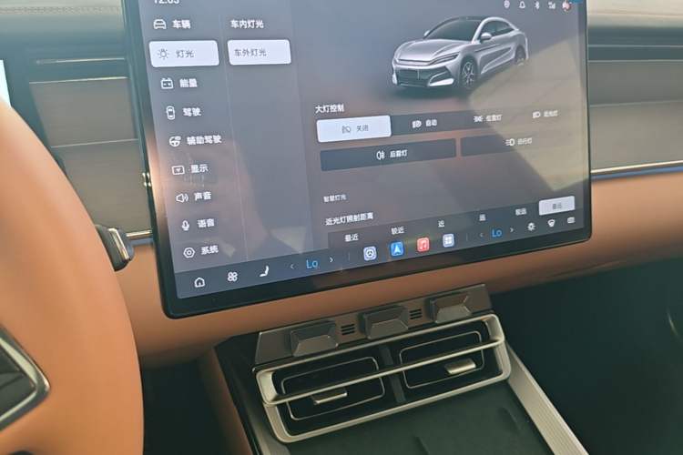 Used BYD Han L 2025 EV Four-Wheel Drive LiDAR Flagship Model Audio And AC Panel