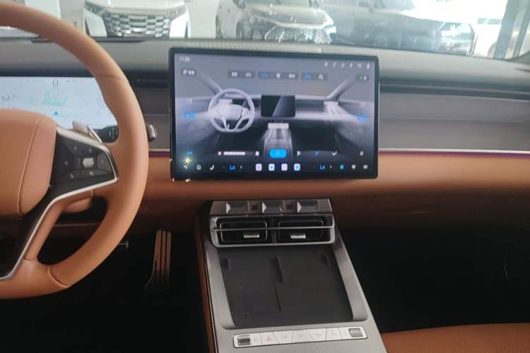 Used BYD Han L 2025 EV Four-Wheel Drive LiDAR Flagship Model Audio And AC Panel