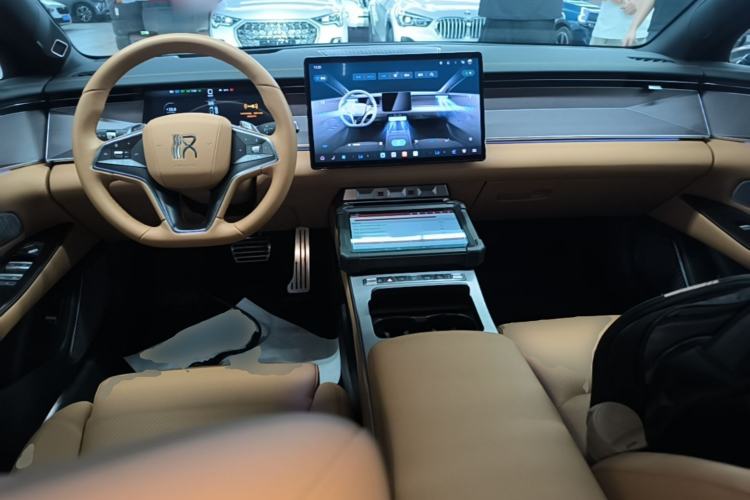 Used BYD Han L 2025 EV Four-Wheel Drive LiDAR Flagship Model Center Console