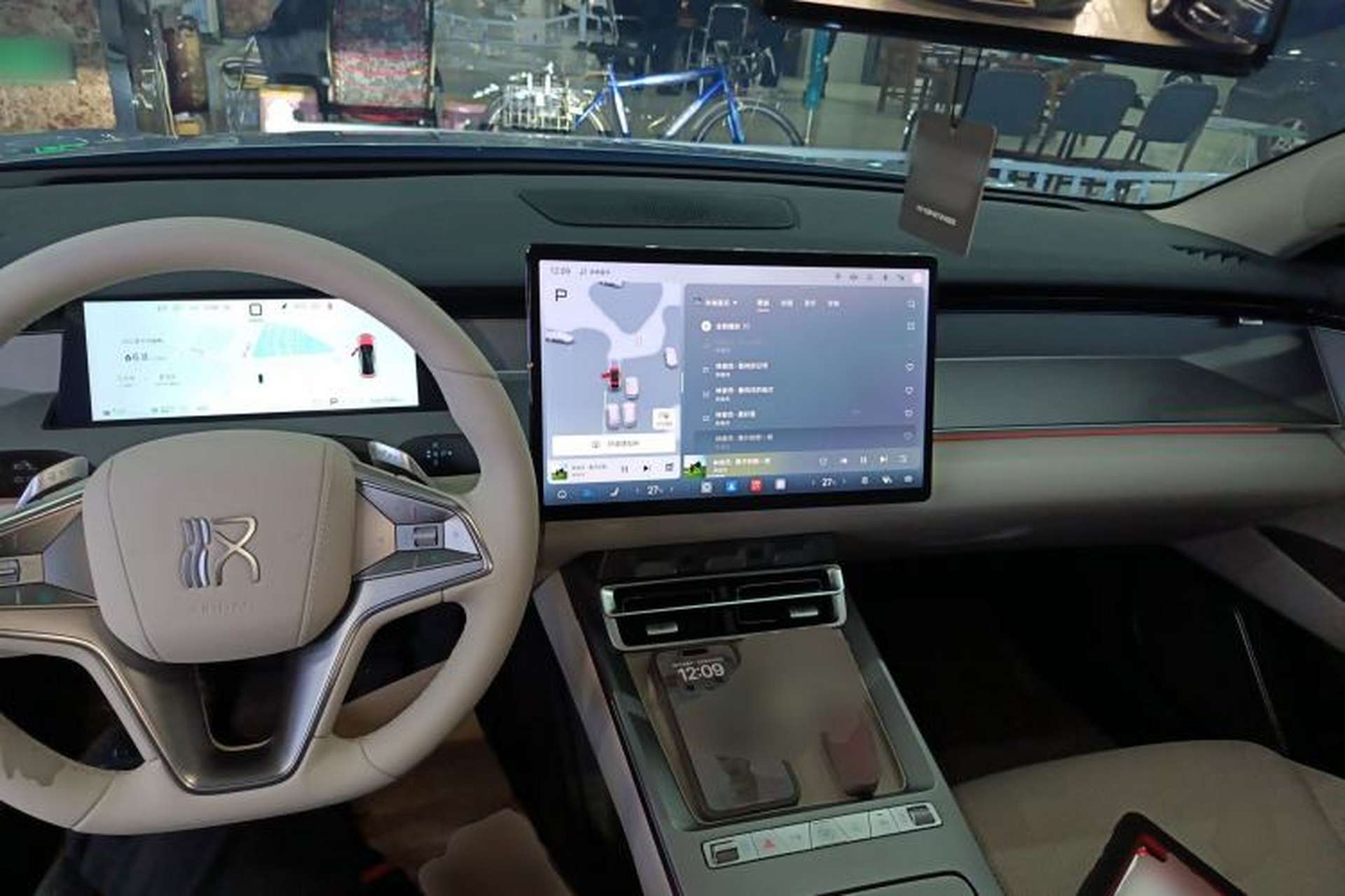 Used BYD Han L 2025 DM-i 200KM LiDAR Luxury Model Center Console