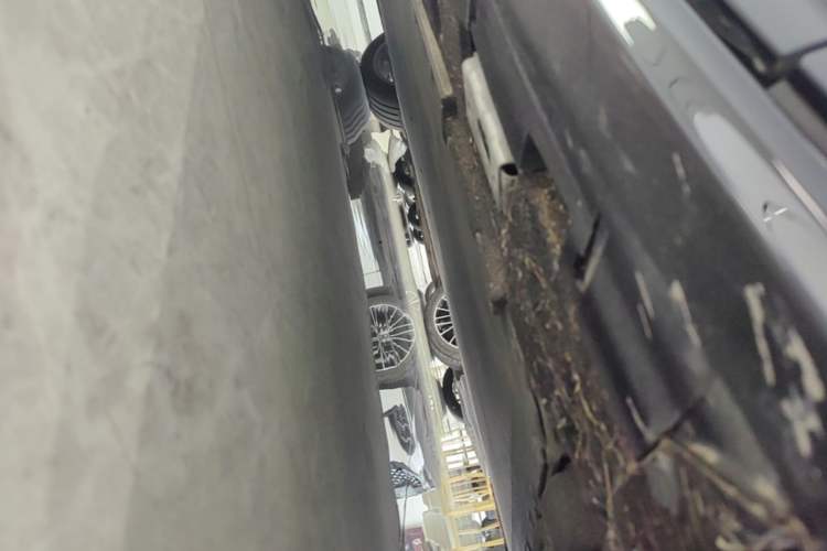 Used BYD Han L 2025 EV Four-Wheel Drive LiDAR Flagship Model Chassis Front Right