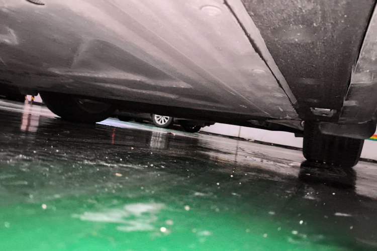 Used BYD Han L 2025 EV 701KM LiDAR Deluxe Edition Chassis Front Right
