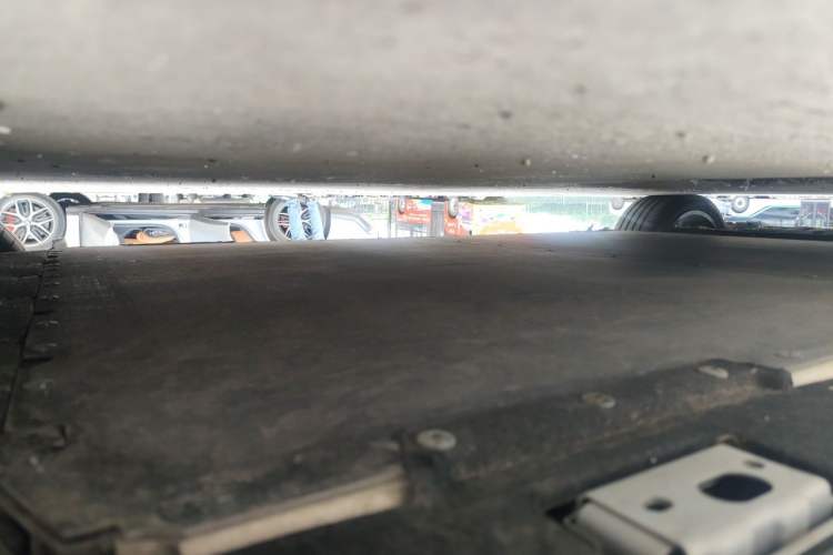 Used BYD Han L 2025 EV Four-Wheel Drive LiDAR Flagship Model Chassis Rear Left