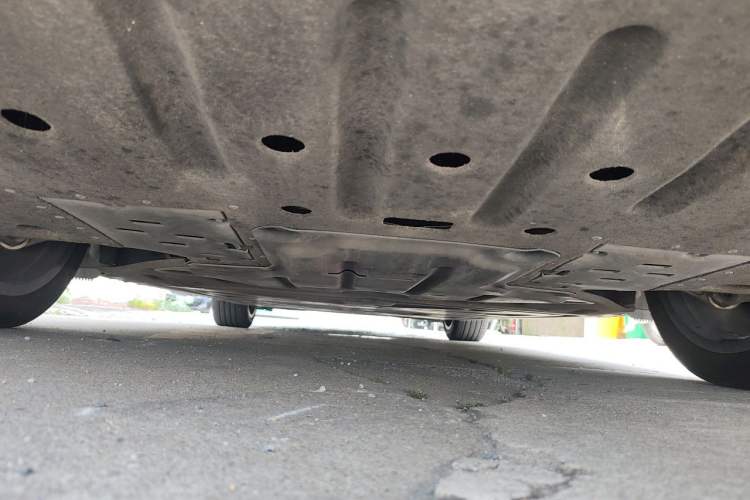 Used BYD Han L 2025 EV 701KM LiDAR Deluxe Edition Chassis Rear