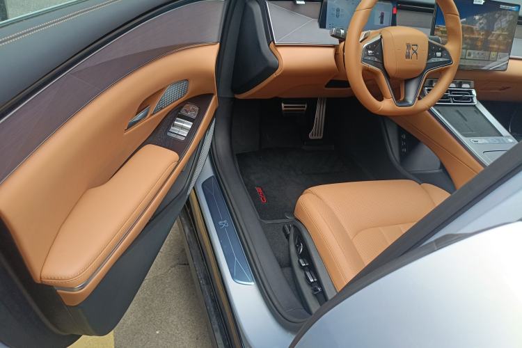 Used BYD Han L 2025 DM-p Four-Wheel-Drive LiDAR Flagship Model Driver Seat