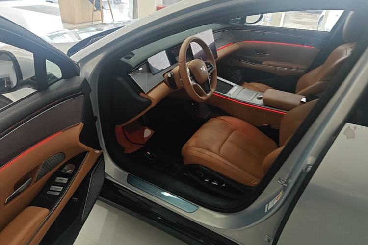 Used BYD Han L 2025 EV Four-Wheel Drive LiDAR Flagship Model Driver Seat