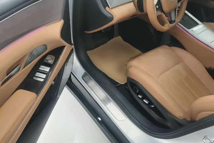 Used BYD Han L 2025 EV Four-Wheel Drive LiDAR Flagship Model Driver Seat