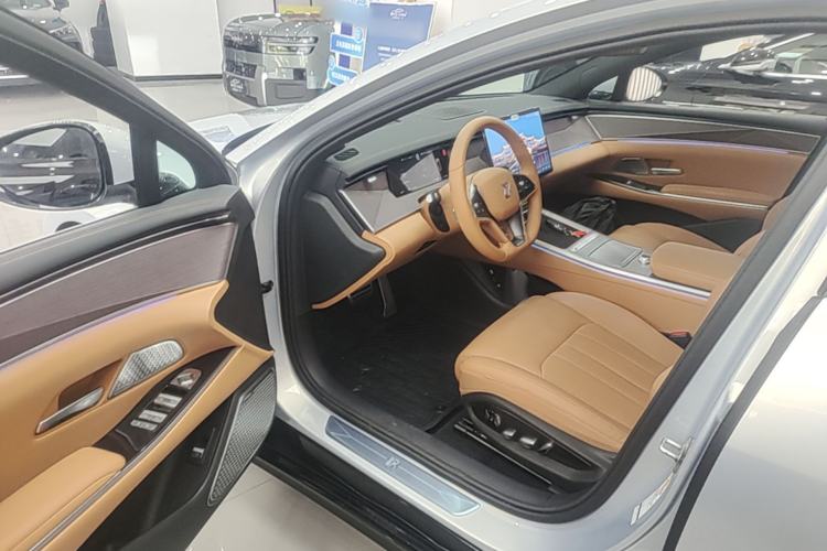 Used BYD Han L 2025 EV Four-Wheel Drive LiDAR Flagship Model Driver Seat