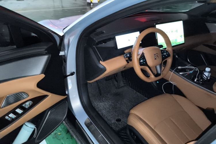Used BYD Han L 2025 EV 701KM LiDAR Deluxe Edition Driver Seat