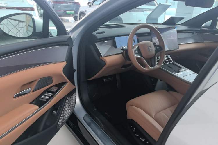 Used BYD Han L 2025 EV Four-Wheel Drive LiDAR Flagship Model Driver Seat