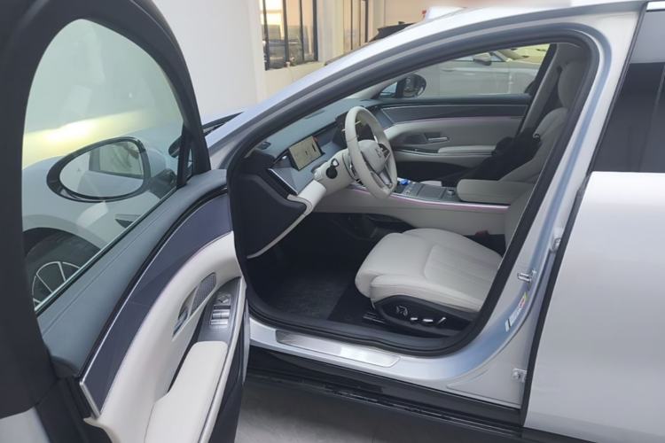 Used BYD Han L 2025 DM-i 200km LiDAR Flagship Model Driver Seat
