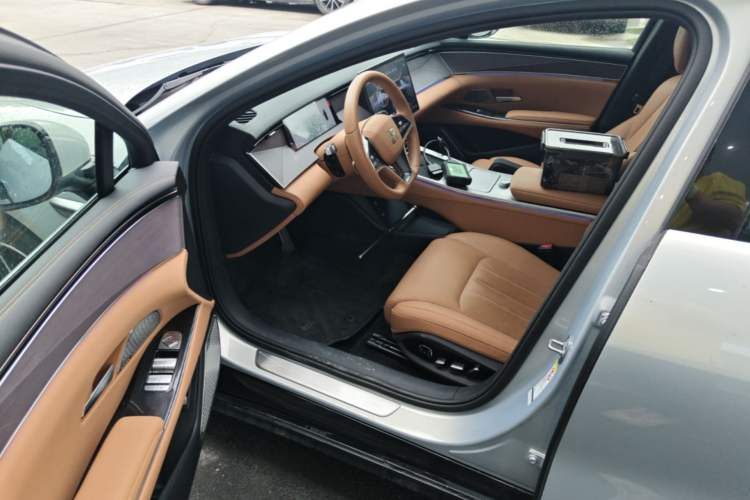 Used BYD Han L 2025 EV Four-Wheel Drive LiDAR Flagship Model Driver Seat