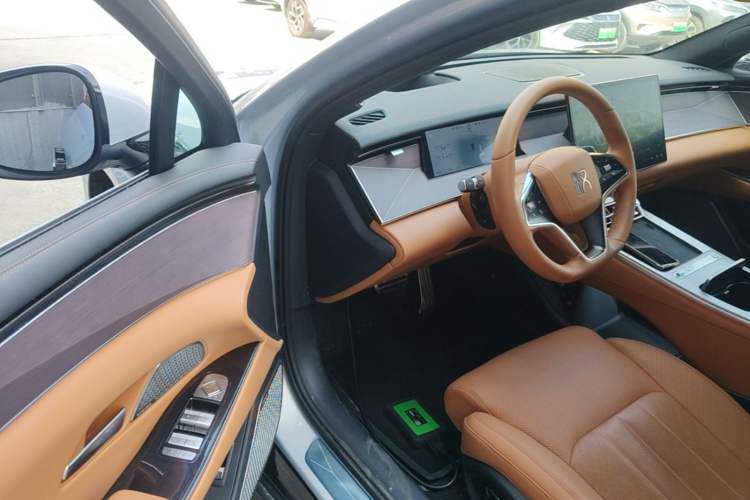 Used BYD Han L 2025 EV Four-Wheel Drive LiDAR Flagship Model Driver Seat